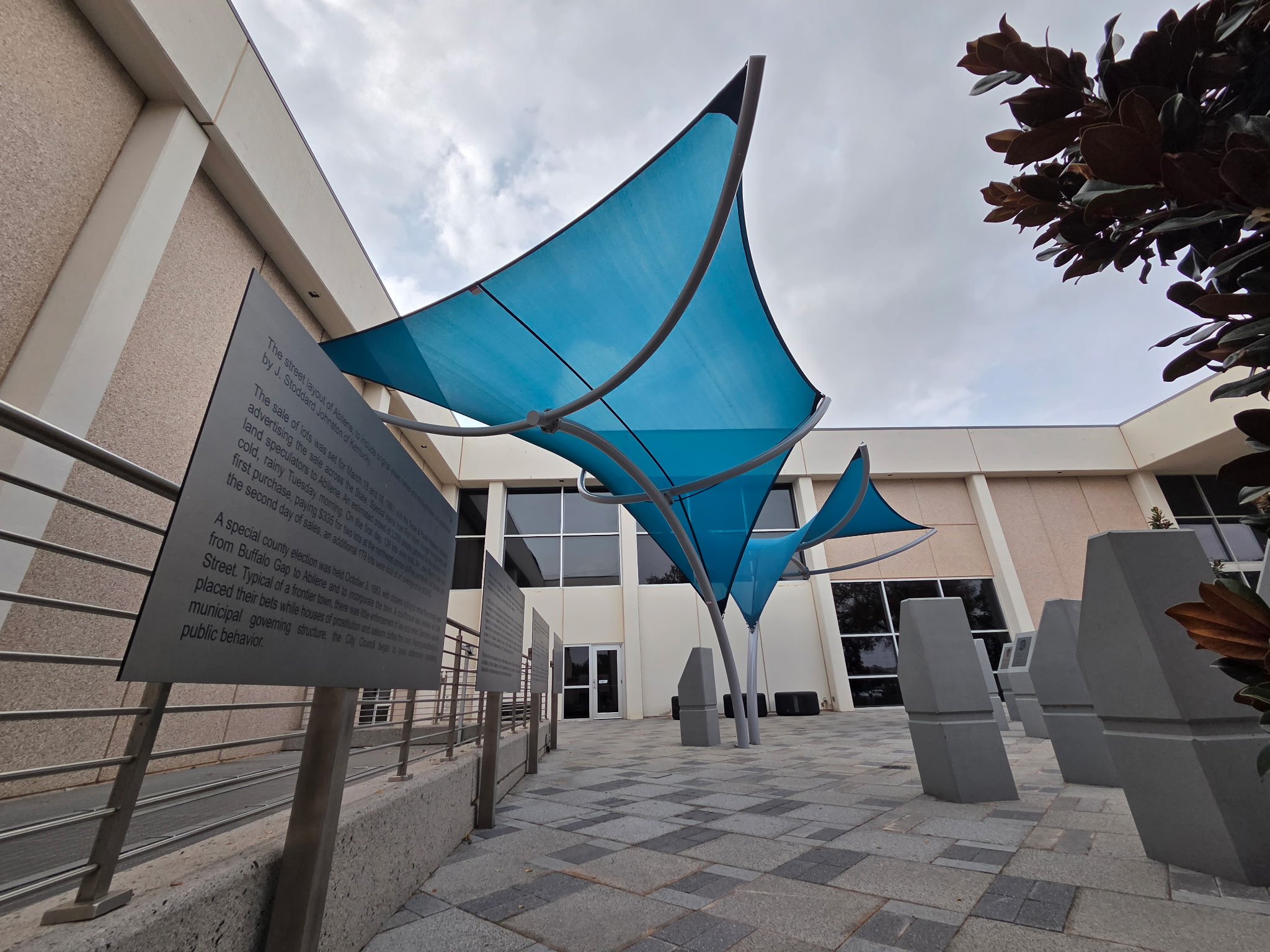 Structural Shades Designing a Triangle Shade Sail: Structural Shade Solutions for Modern ...
